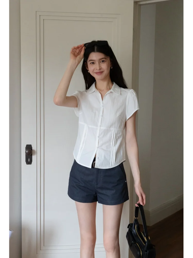 흰색 반소매 셔츠 EGGKA 여름 통근 캐주얼 탑 여성 레귤러 핏 코튼 Lenzing Lyocell 나일론 벨트 프론트 칼라