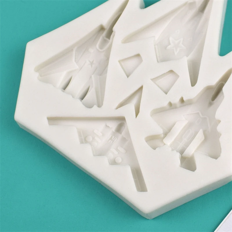 3D Fighter Plane Silicone Rubber Flexible Safe Mould Clay Resin Candy Mold Fondant Candy Chocolate Soap Mould