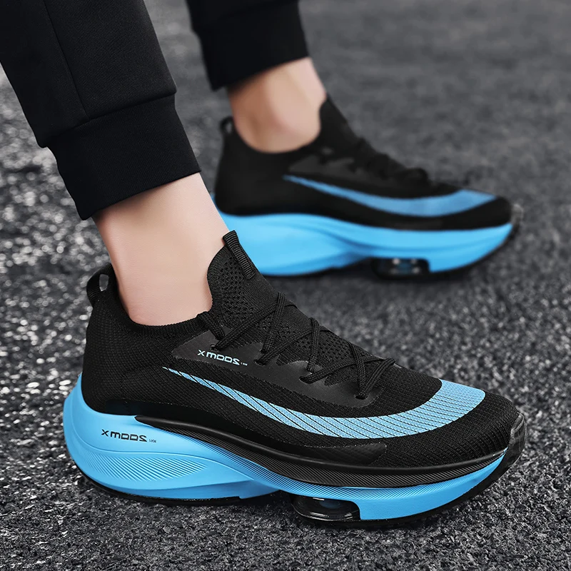 New Men Running Shoes Breathable Outdoor Sports Shoes Lightweight Sneakers for men Comfortable Athletic Training Footwear