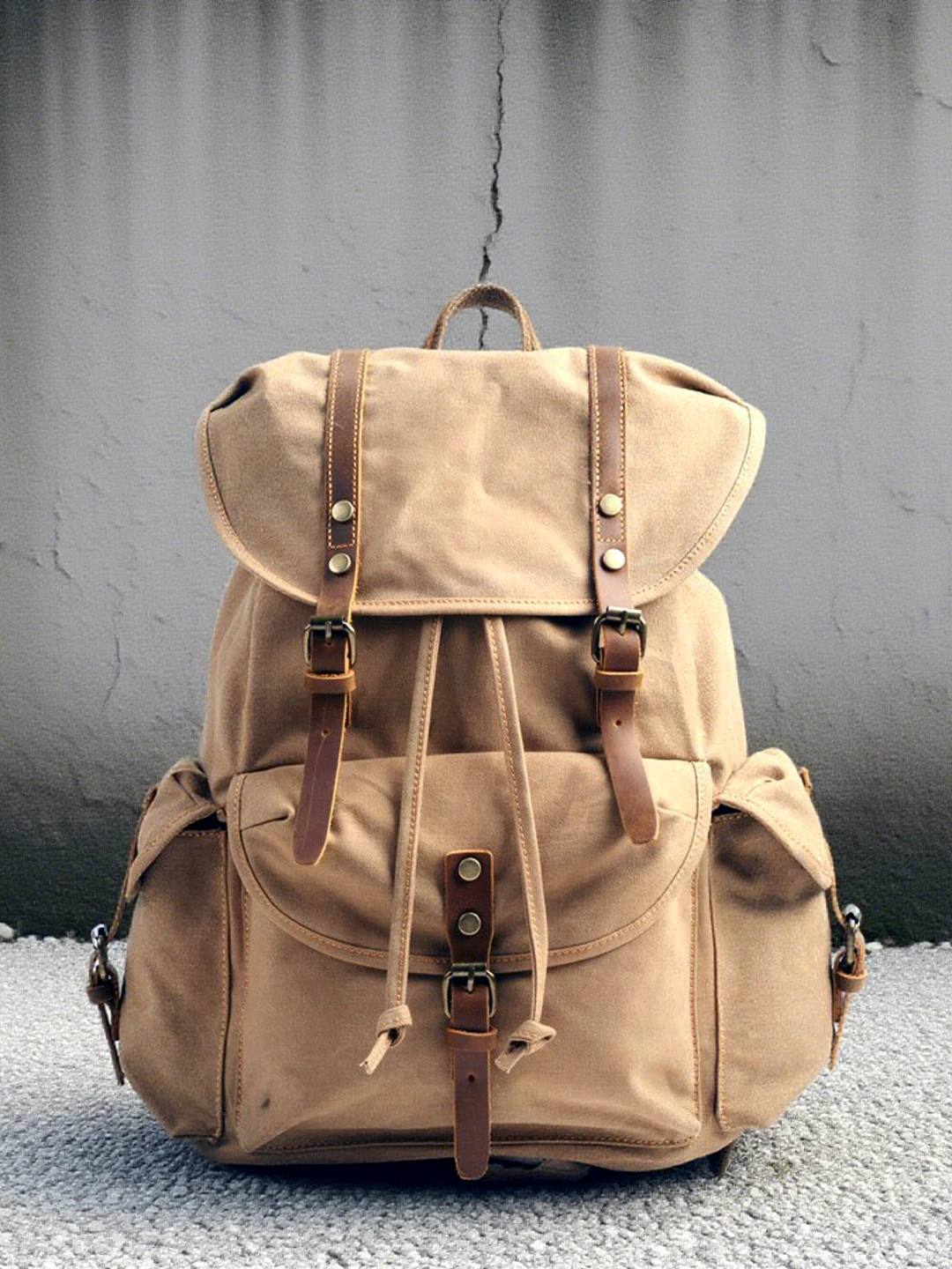 

Retro Travel Canvas Backpack Large Capacity Leisure Trend Lightweight Student Bookbag New Style Computer Bag for Men And Women