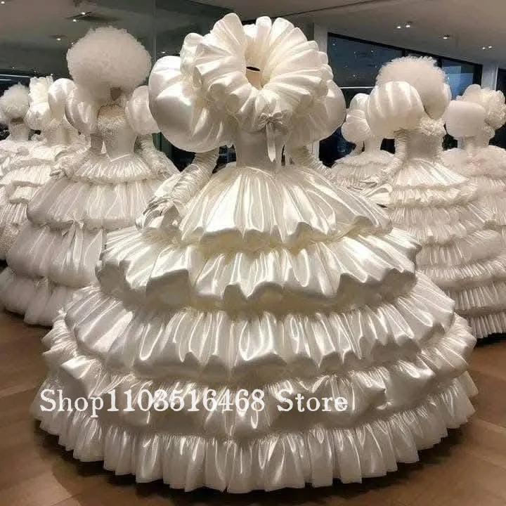 Elfenbeinfarbenes Gothic-Ballkleid, maßgeschneidertes Langarm-Korsett-Abendkleid, Ballkleid für besondere Anlässe, Abschlussballkleid