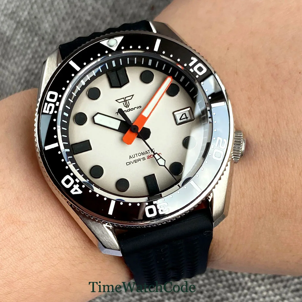 

Tandorio 20BAR Diving Automatic Watch For Men NH35 Movement Date Sapphire Crystal Luminous Waterproof 42.5mm reloj hombre