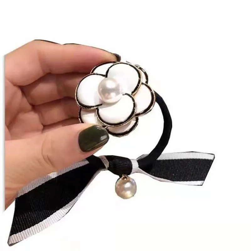 Camellia Hairhoop for Women Hairring Luxury Jewelry Women Hair Hoop Girl Pearl hair accessories Hair jewelry for women