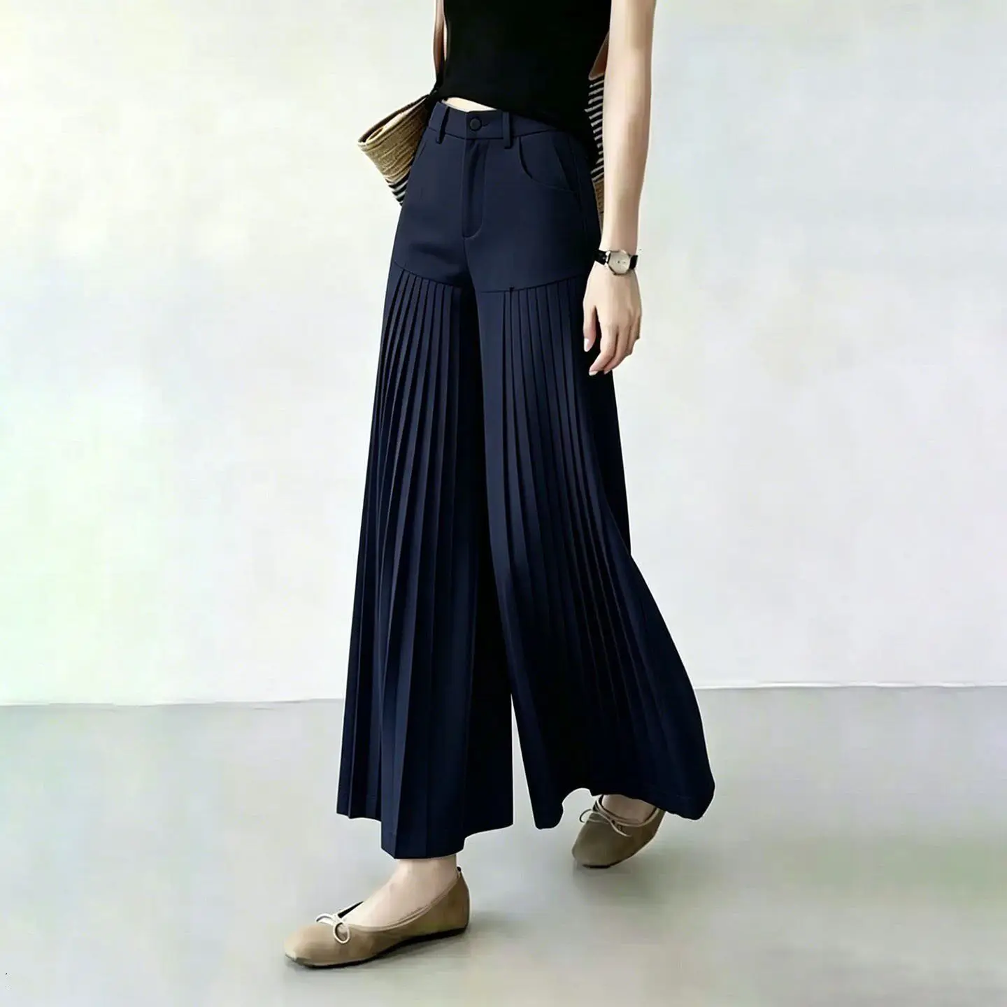 

Light Luxury Fashion Pleated Pants For Women In Summer 2026, High Waisted Versatile Wide Leg Pants Are Popular