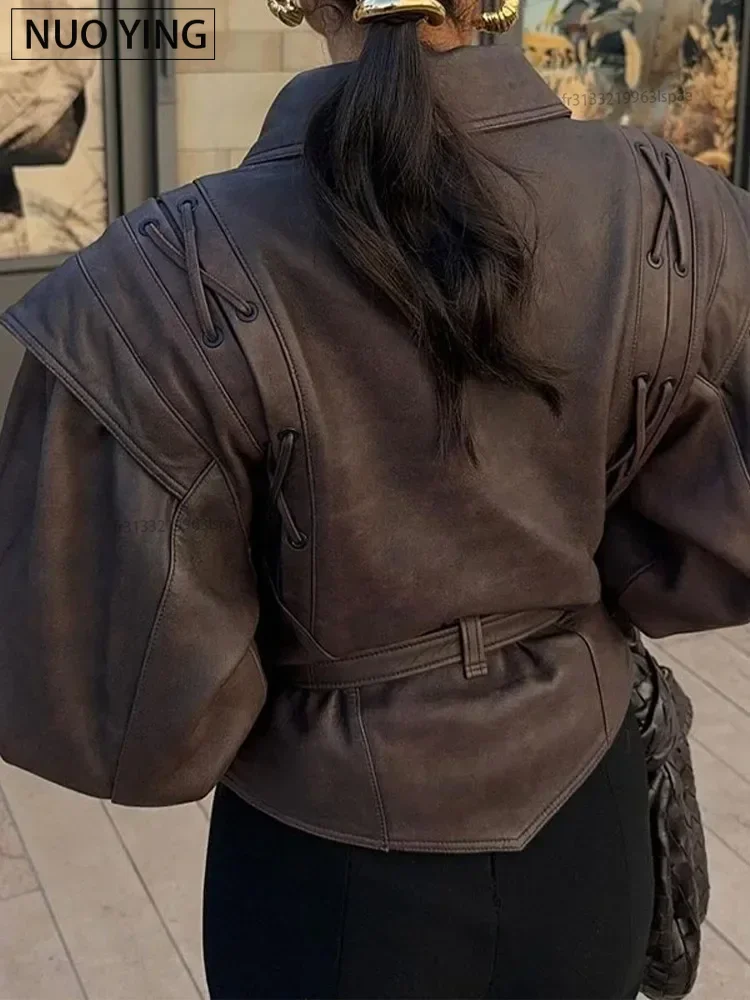 سترة جلدية نسائية قصيرة مع حزام ، ياقة مطوية لأسفل ، معطف دراجة نارية بأكمام طويلة ، ملابس خارجية شتوية دافئة للسيدات ، موضة الشارع