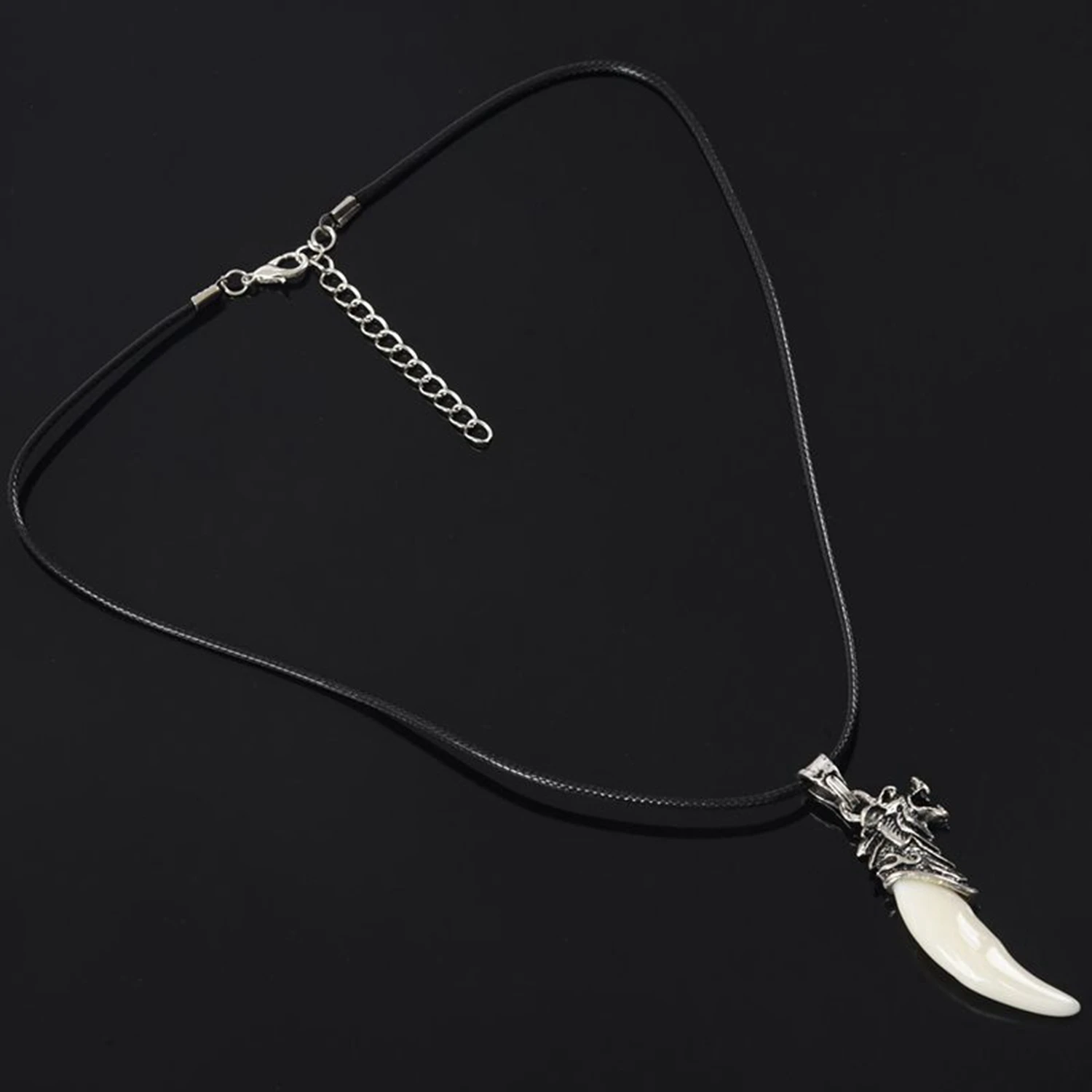 CXZD-Man Wolf Tooth Necklace Jewelry Steel Titanium Domineering Wolf Tooth Pendant Necklace