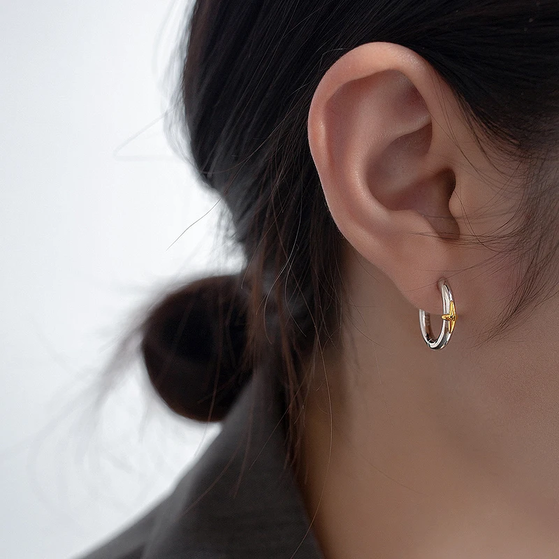 Simple Fashion Cross Hoop Earrings Women's Punk Hip Hop Four Pointed Star Ear Buckle Earrings Party Jewelry