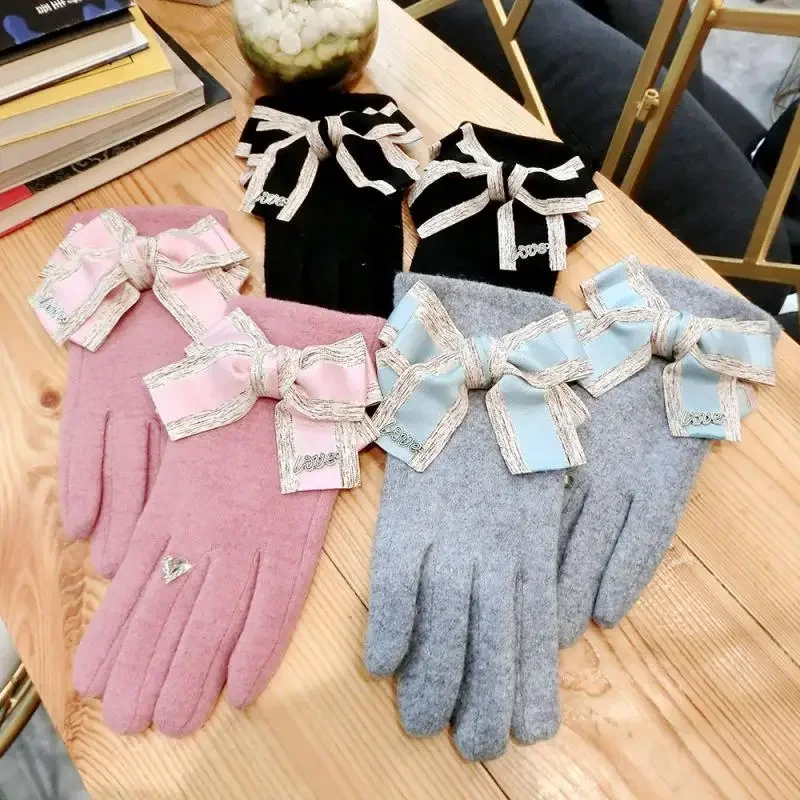 Letter Bow Cashmere Gloves Korean Fashion Winter Thick Warm Double Layer Female Ring Finger Touch Screen Gloves Female
