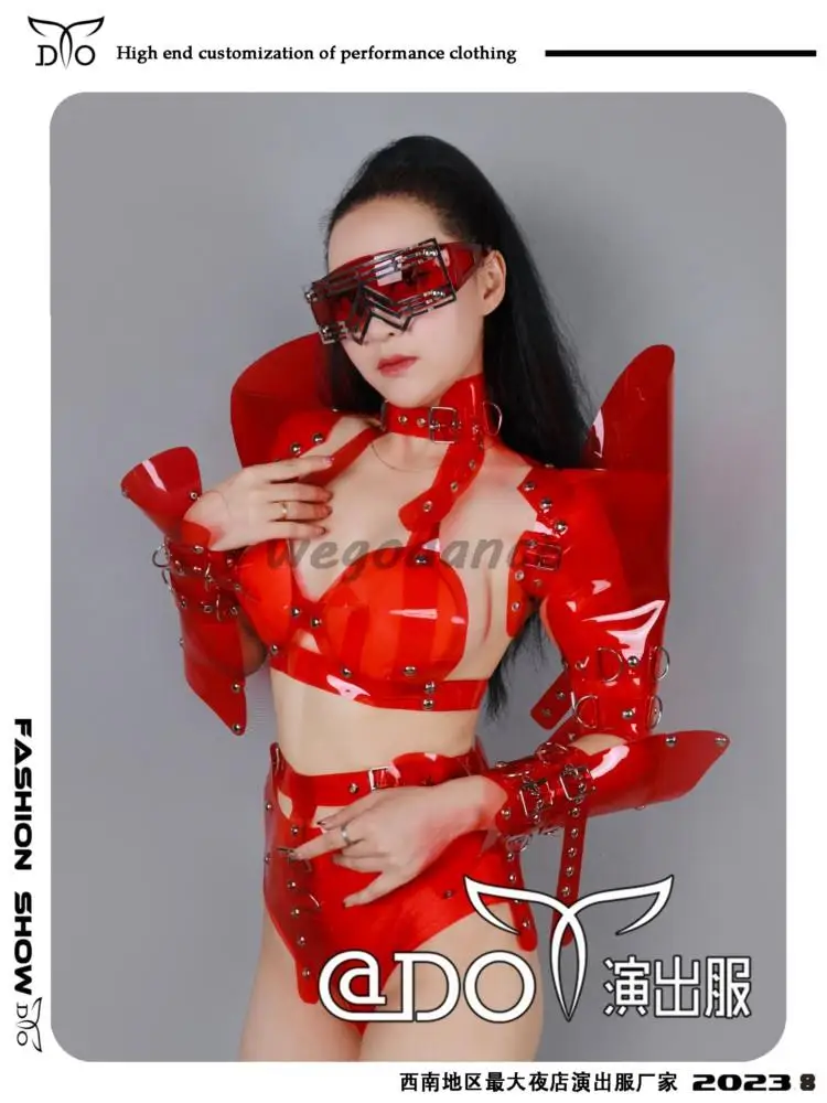 Pvc レザーナイトクラブバーゴーゴー女性のセクシーな透明な赤いリベット誇張 DS 女性歌手のパフォーマンスドレス