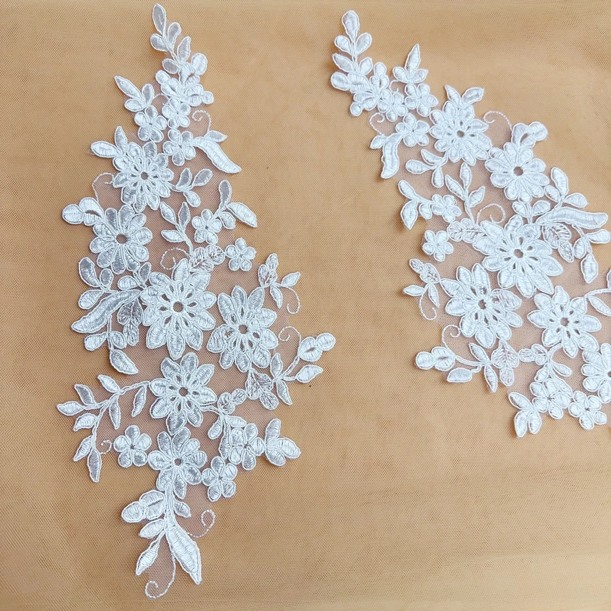 Lace Mirrored Flowers Wedding Dress, Wedding Shoes, Headdress, DIY Sewing Accessories, Off White Border, 10 Pcs, 5Pair