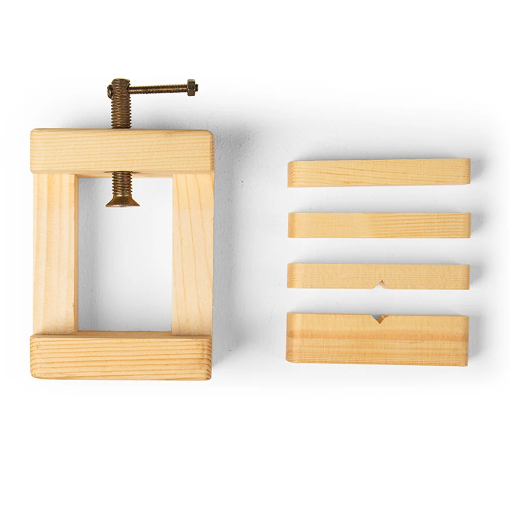 

Solid Wood Carving Holder 9.5X6.5X4.5Cm For Stone Stamp Craft Engraving Tool Handycraft Woodworking Seal Fixing Equipment