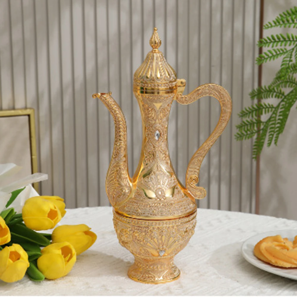 

Vintage Palace wine pot, Golden Peacock flagon, High-end liquor bottle, Home wine dispenser, Antique ornament wine set