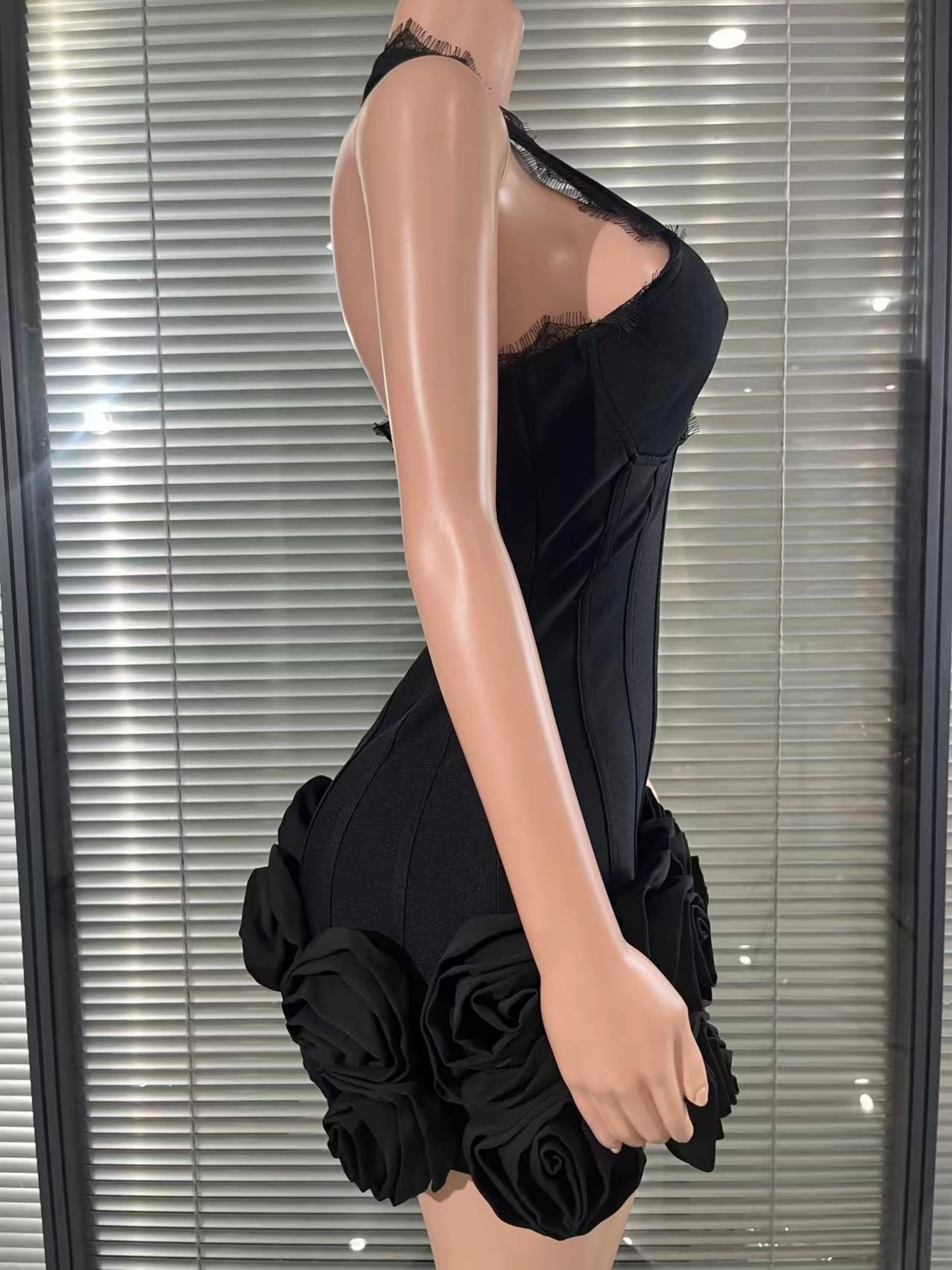 Glamorous Sexy Halter Off the Shoulder V-Neck Bodycon Mini Bandage Dres Lace Fashion Florals Club Birthday Party Cocktail Outfit