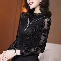 Spring New Lace Patchwork Black Gold Velvet T Shirts Long Sleeve Thin Solid Color Bottoming Shirt Elegant Vintage Women Clothing