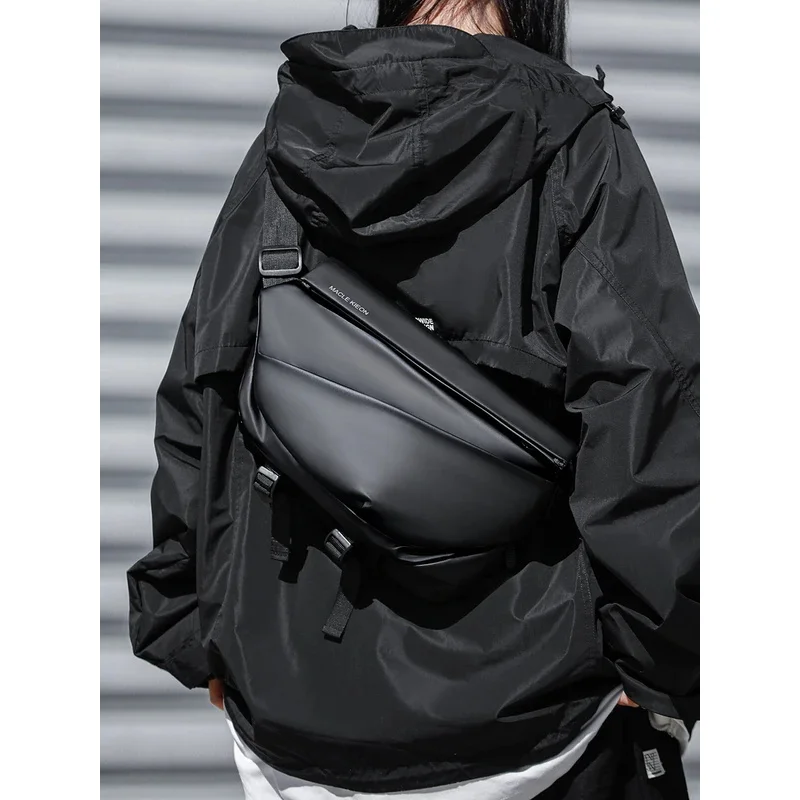 

Shoulder Messenger Bag Men's Large Capaci Trendy Brand Chest Bag Shoulder Bag Magnetic Buckle Backpack Men Cycling Crossbod