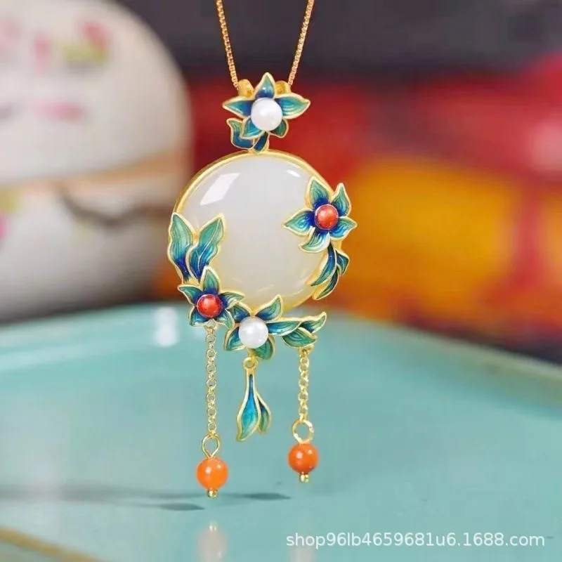 

Hetian White Silk Natural Jade Necklace Enamel Gold-Plated Magnolia Pendant