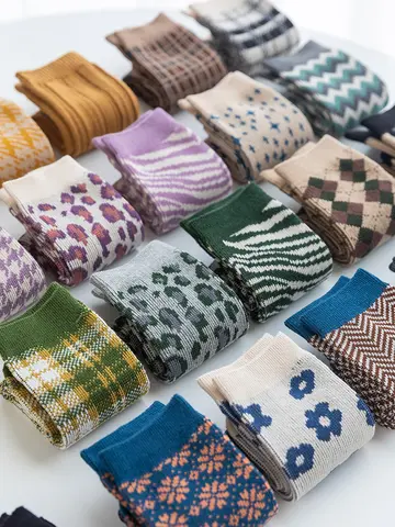 1 Pair Women Socks Spring Autumn Retro Style Men Couple Cotton Socks Flower Stripe Plaid Pattern Solid Colorful Socks EUR 37-43