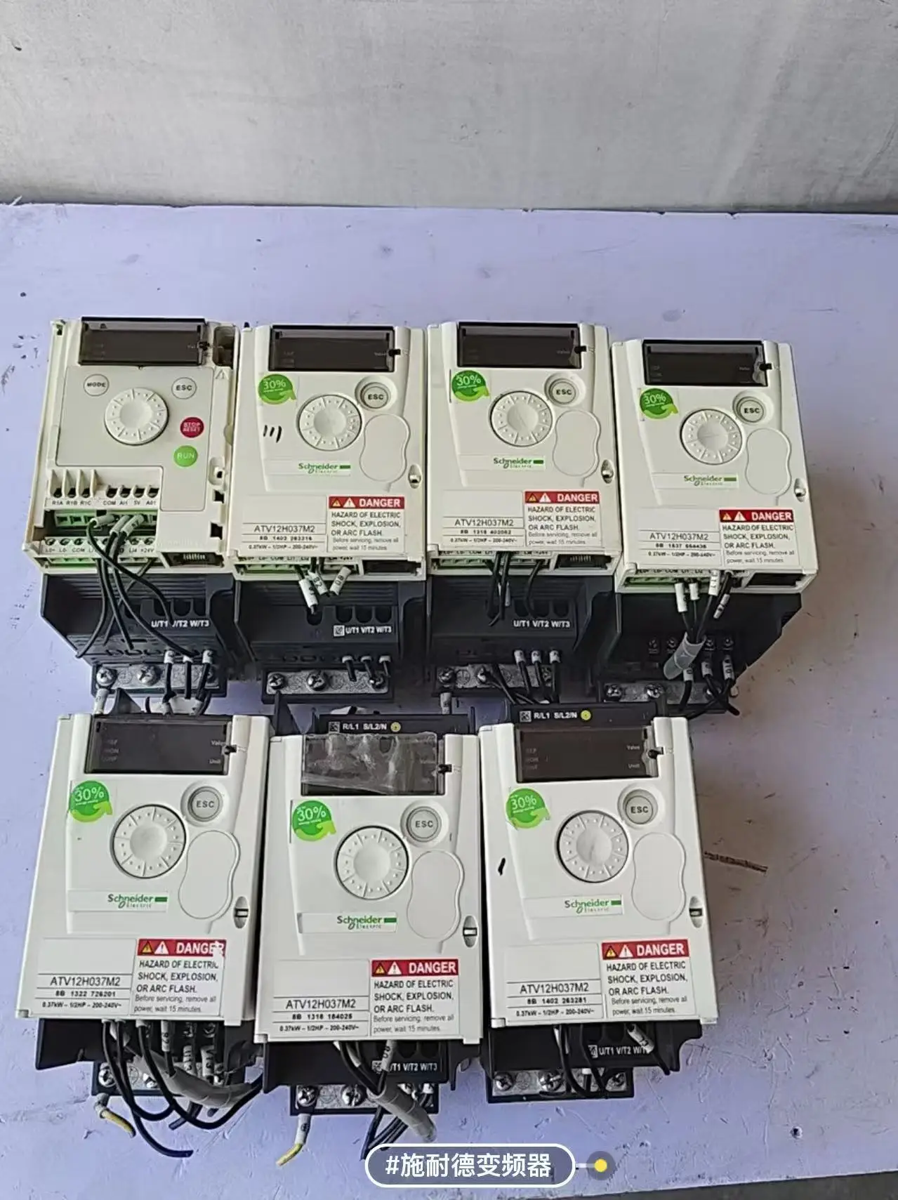 

second-hand frequency converter ATV12H037M2 Test passed Fast Shipping