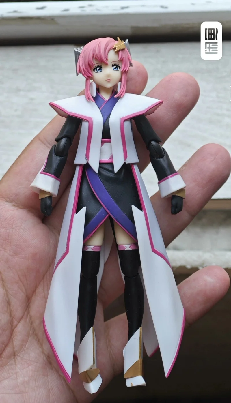 Figura de Anime Articulada, Lacus Clyne, Mobile Suit Gundam Seed, Modelo Coleccionable de Acción, Decoración de Escritorio, En Stock