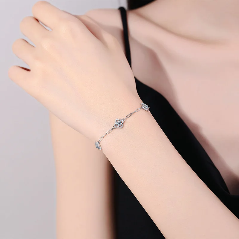 0.6ctw D Color Moissanite Flower Charm Bracelet for Women 925 Sterling Silver Lab Mosan Diamond Cuff Bracelets Pass Tester