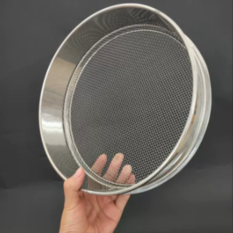 

Circular Stainless Steel Perforated Vibrating Screen Mesh for Industrial Sieve Machine 30cm/40cm/50cm/60cm