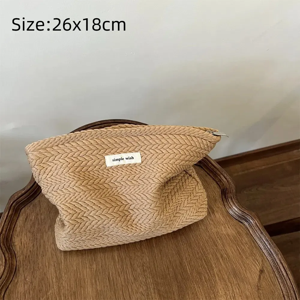 Portable Zipper Makeup Bag Solid Color Woven Fabric Clutches Bag Beige Coffee Large Capacity Cosmetic Bag Outdoor view 3