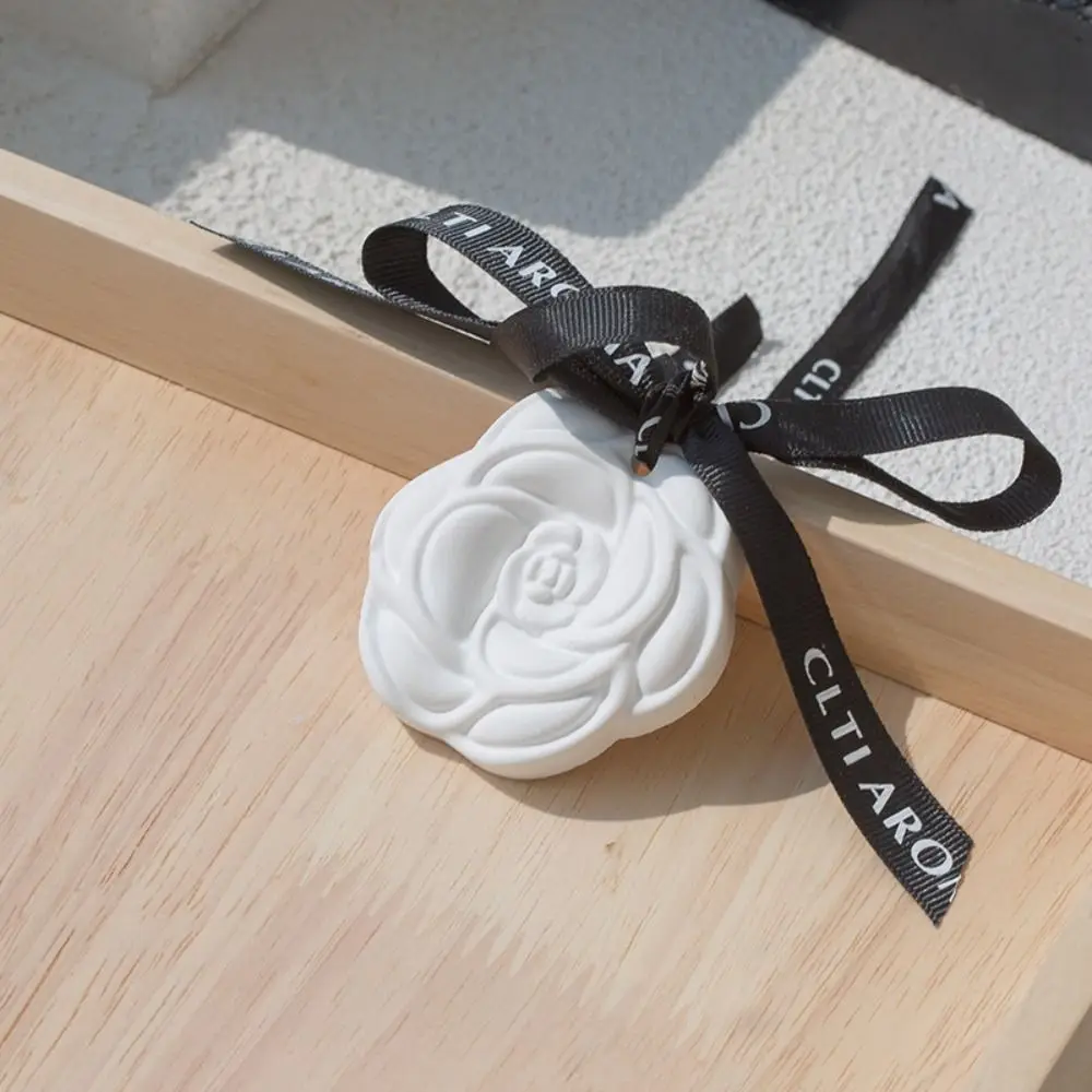 Plaster Wax Tablet Persistent Fragrance Car pendant Plaster Wax Tablet Rearview Mirror Ornament Wardrobe Deodorizer