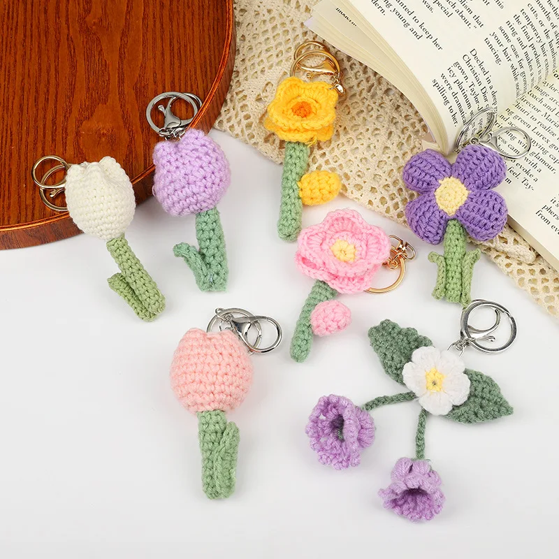 Cute Bouquet Car Keychain Wholesale Women Knitted Purple Flower Pendant Keychains For Keys Accessories Tulips Flower Bag Keyring