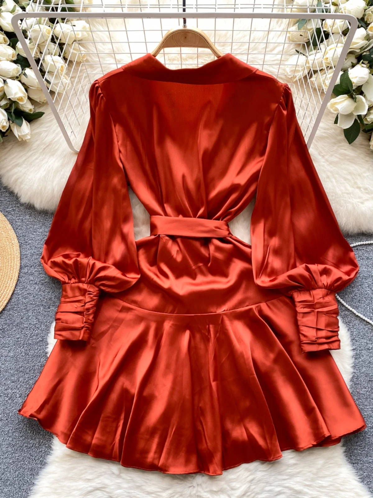 우아한 새틴 버블 슬리브 원피스 드레스 여성 패션 봄 2024 하이 웨이스트 A라인 스커트 롱 슬리브 미디 길이 드레스