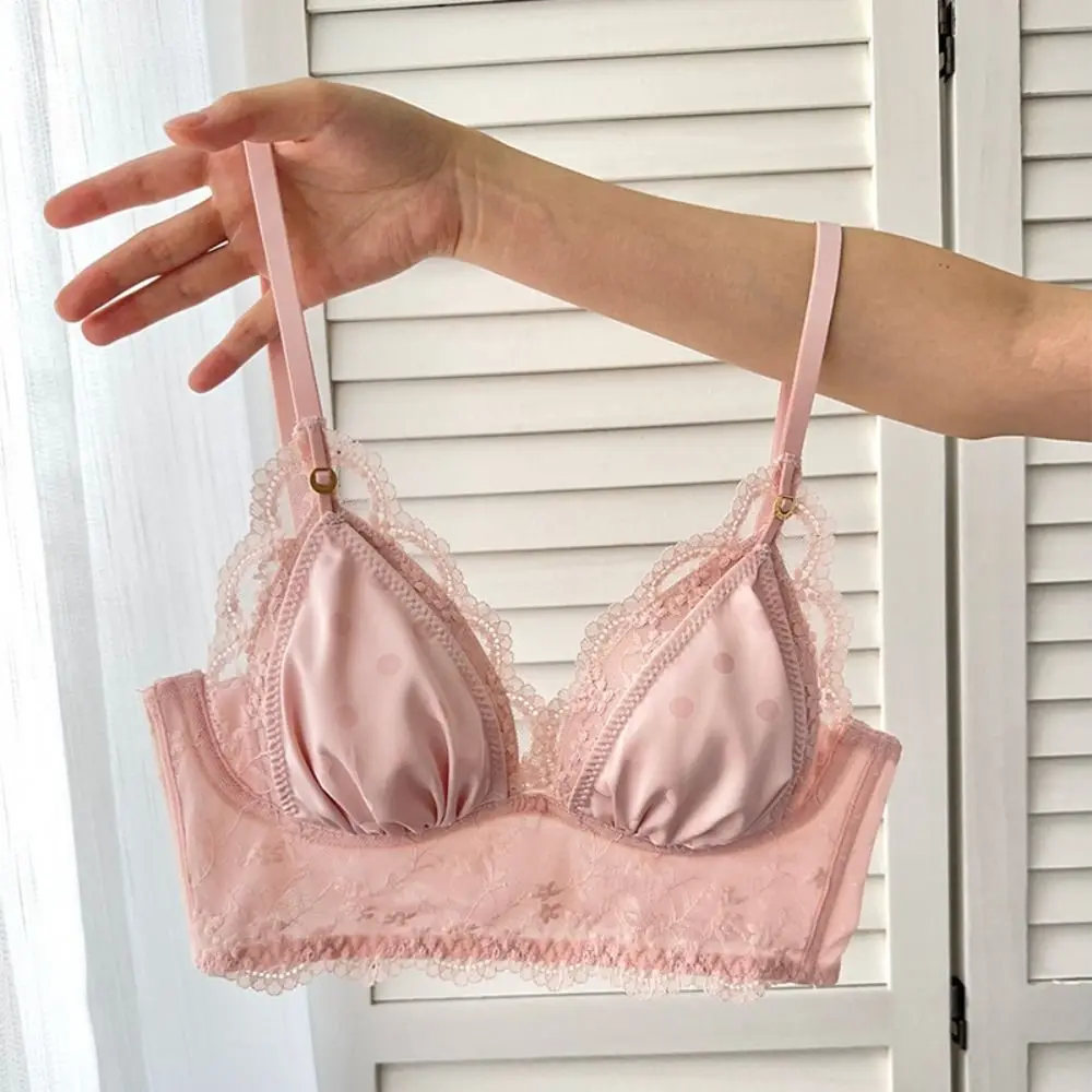 บราไร้สายแบบดันทรง คอวีลึก ผ้าซาตินเนื้อนุ่ม ซับแรงกระแทก ป้องกันการหย่อนคล้อย แต่งลูกไม้ สำหรับผู้หญิง ใส่ไปเที่ยวทะเล