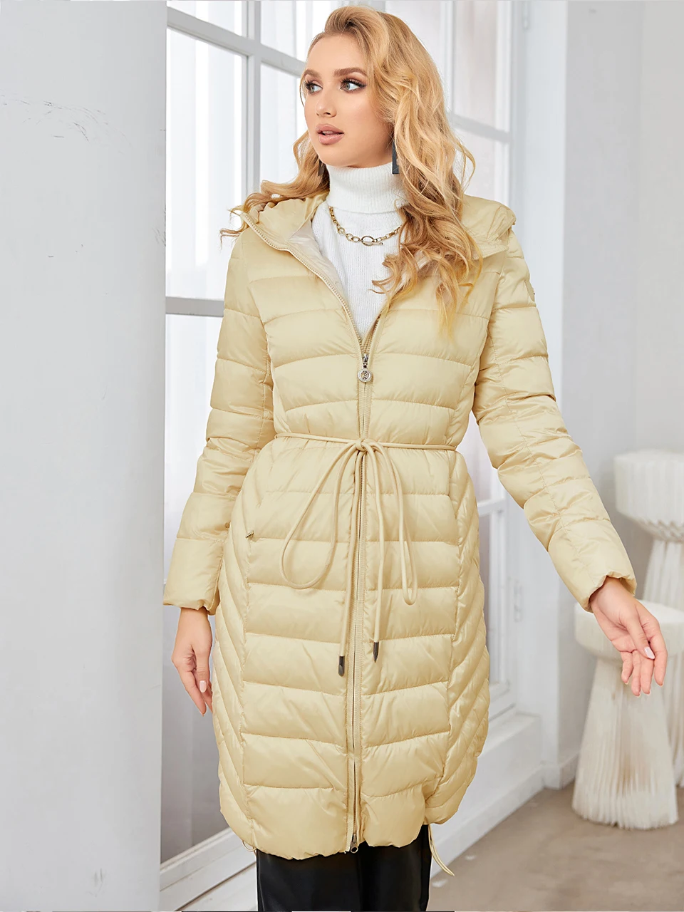 

Cinemore Winter Women's Jacket with Natural Fur Collar Hooded Solid Thicken Quilted Jacket Warm Padded Parkas Long Down Coat