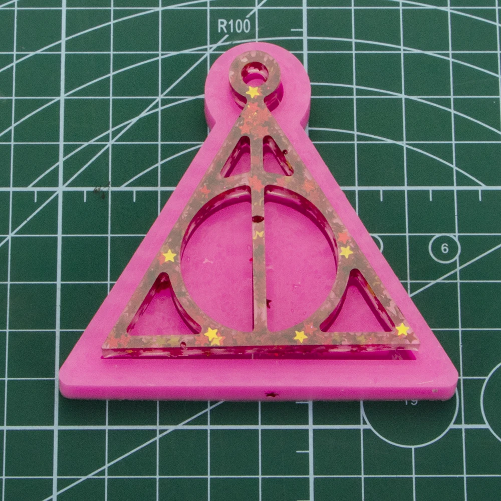 Shiny Cartoon Sign Logo Silicone Mold Magic Keychain Mold Epoxy Resin Mould Handmade DIY Jewelry Making DY0085
