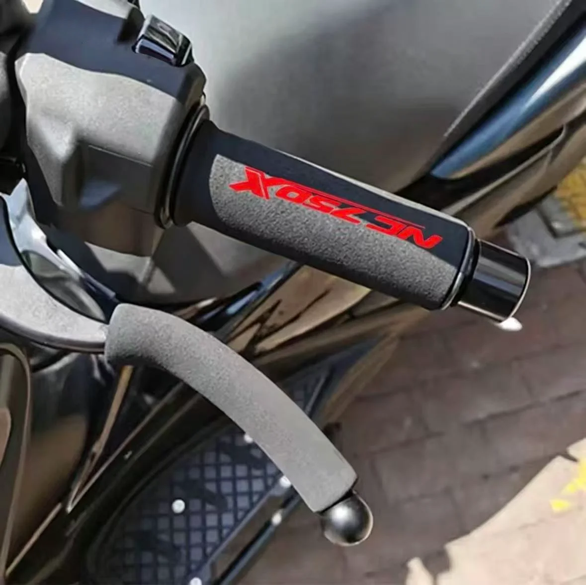 NC750X 2021 Motorcycle Handlebar Grips Anti Vibration for Honda NC750 NC 750 X 750X 2014-2023 2018 2019 2020 2022 Sponge Grip