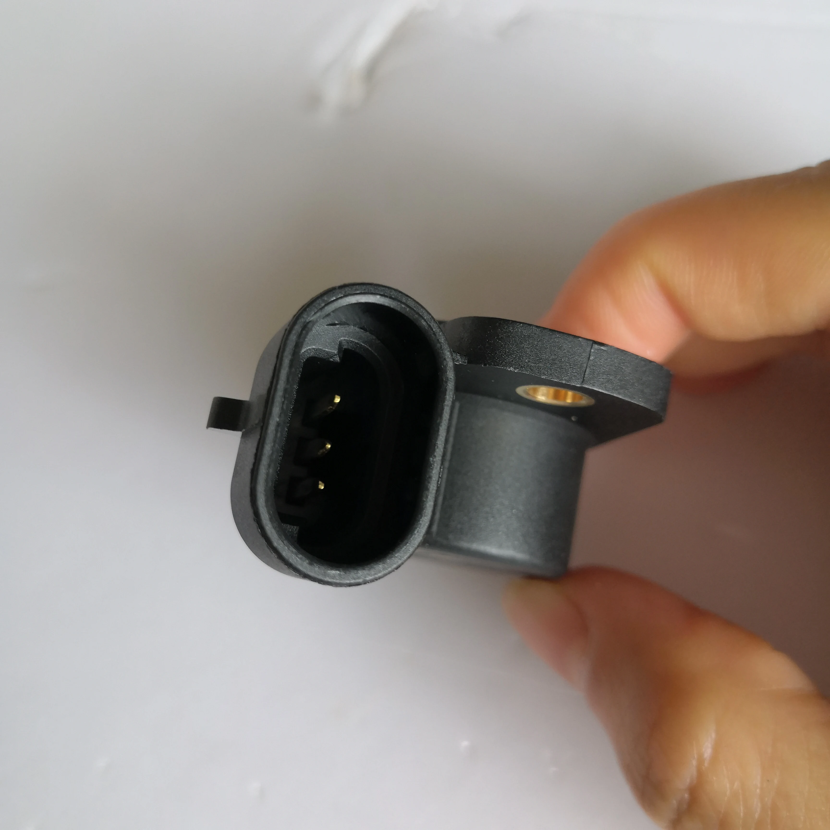 سرعة Amt الأصلية ​ ​ مستشعر موضع Selespeed لشيري Qq Iq Q22 Oem: qr512e- 17017015   جودة عالية