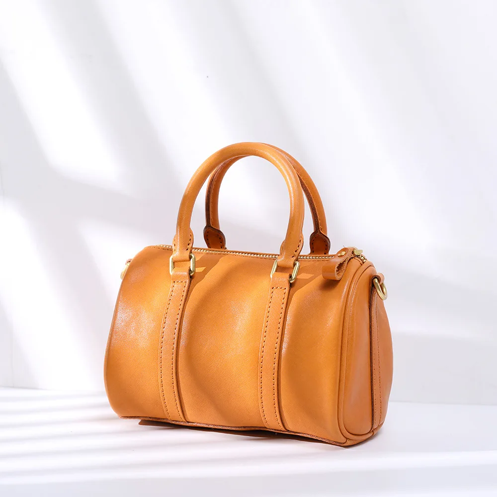 

Top-grain Cowhide Women's Handcrafted Retro Pillow Genuine Leather Boston Single-shoulder Crossbody Handbag