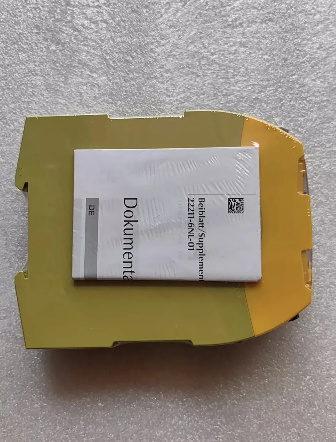 Реле безопасности PILZ S4 750104