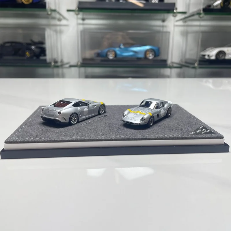 สินค้าใหม่ในสต็อก 1:87 Dmy 250gto 599gto ชุดรถคู่ รถเรซิ่น ของเล่นสะสม ของเล่นเด็ก ของขวัญคริสต์มาส