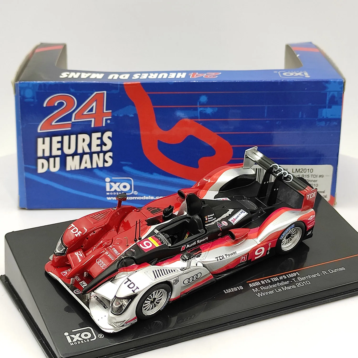 

Diecast XO 1/43 Scale Audi R15 TDI#9 LMP1 2010 Champion Alloy Racing Car Model Collectible Toy Gift Souvenir Display Ornament
