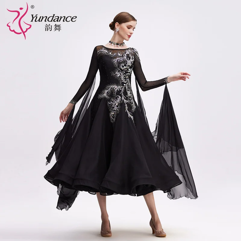 B-24228 ใหม่มาถึงมาตรฐานสากลชุดเต้นรําบอลรูมคุณภาพสูงสีดําชีฟองยาวห้องบอลรูมเต้นรําชุดสําหรับขาย