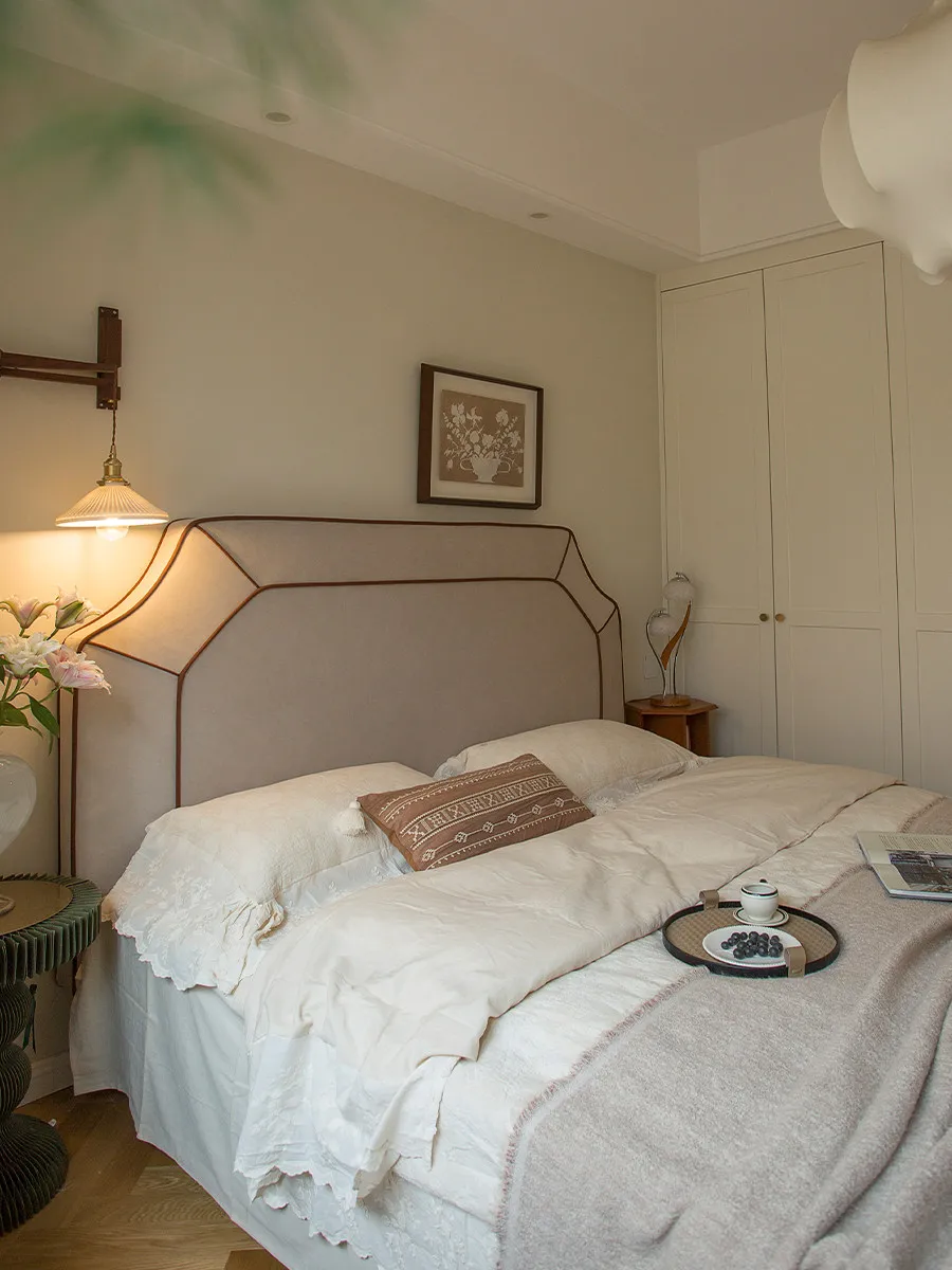 French cream style, master bedroom solid wood bed