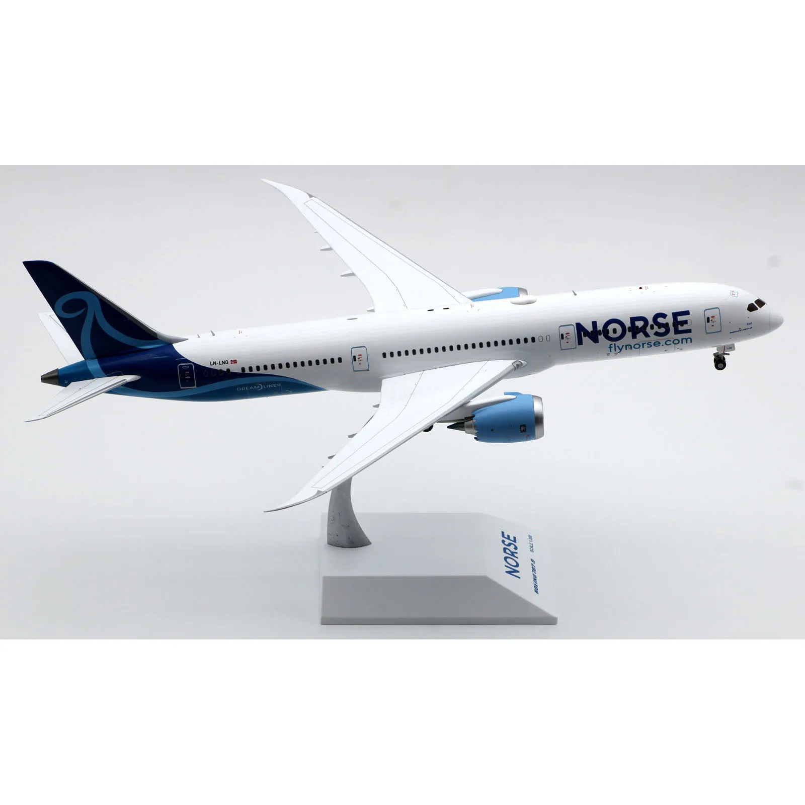 LH2339 Alloy Collectible Plane Gift JC Wings 1:200 Norse Atlantic Airways Dreamliner Boeing 787-9 Diecast Aircraft Model LN-LNO