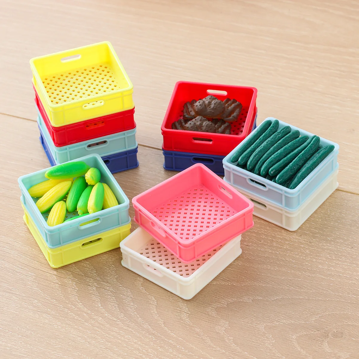 4pcs Random Mini Decorative Storage Baskets – for Home Decor, Micro Landscapes, Outdoor, Holiday Themes, Gift