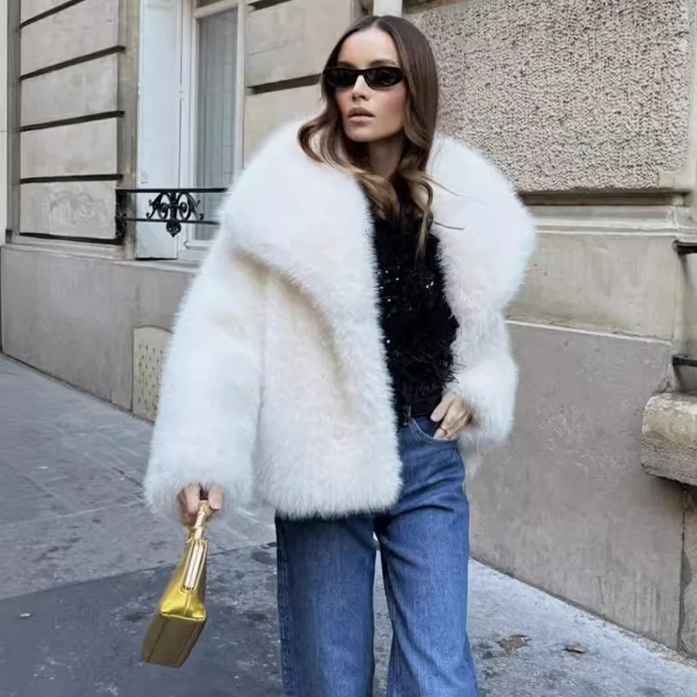 Winter Coats for Women 2024 Luxury Big Collar Fluffy Faux Fur Coat Women Plush Jacket Vintage Loose  Short Female Outerwears