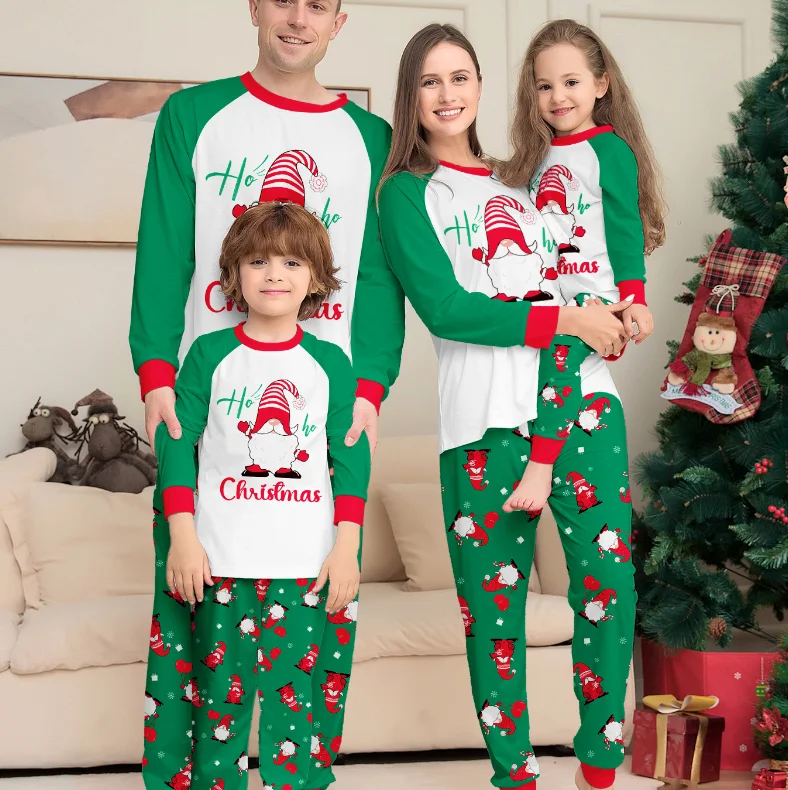 

Green Family Christmas Pajamas Set for Grandpa Grandma Dad Mom Daughter Son Matching Clothes Outfits Adult Kids Print Sleepwear