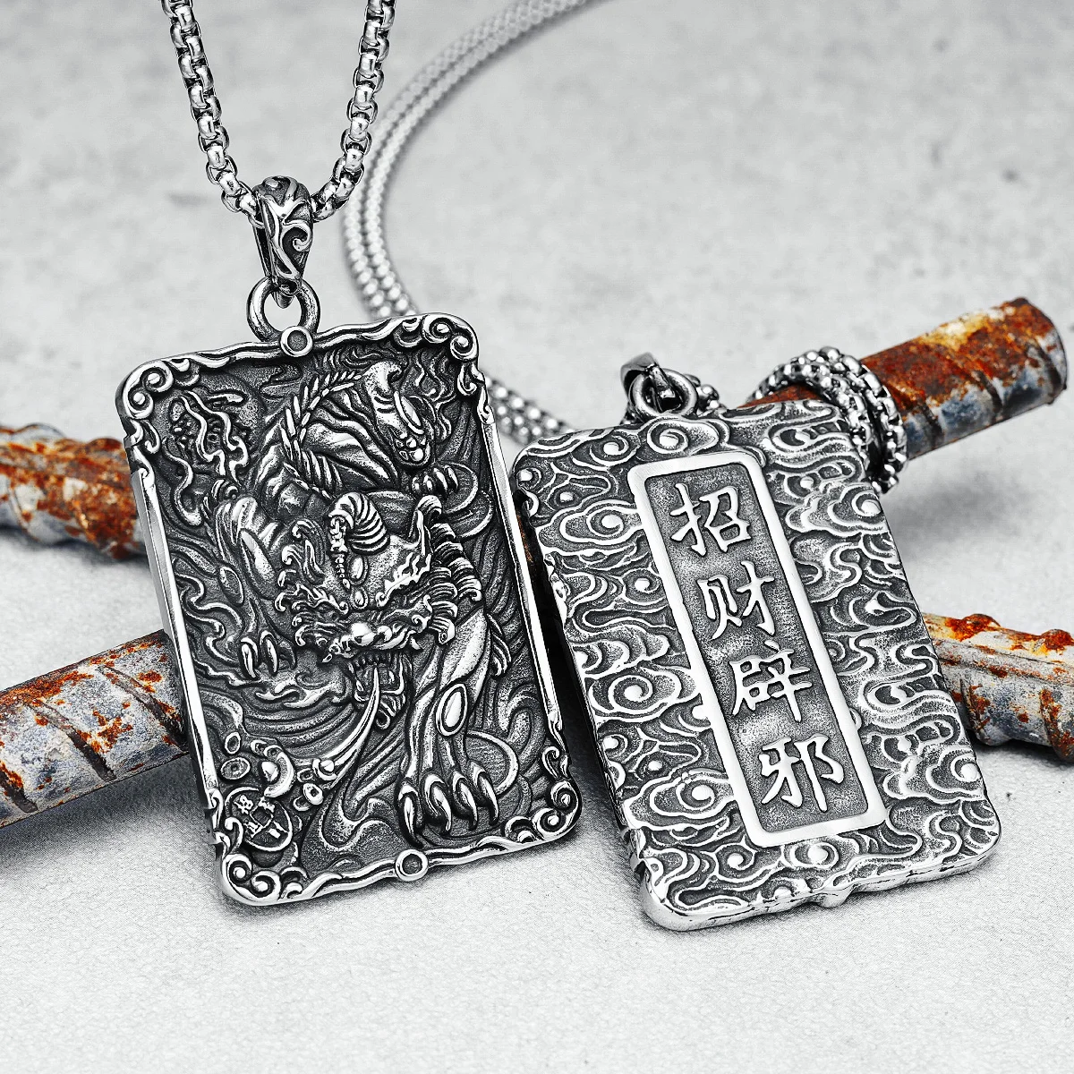Ancient Chinese Beast Necklace Retro Mythical Token Amulet 316L Stainless Steel Men Pendant Chain for Male Biker Jewelry Gift