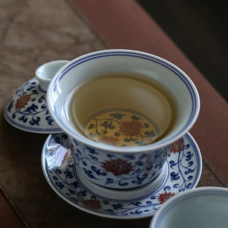 Hand Painted Blue and White Interlock Branch Lotus Gaiwan Handmade Blank Antique Tea Set Jingdezhen Heavy Industry Imitation Cle