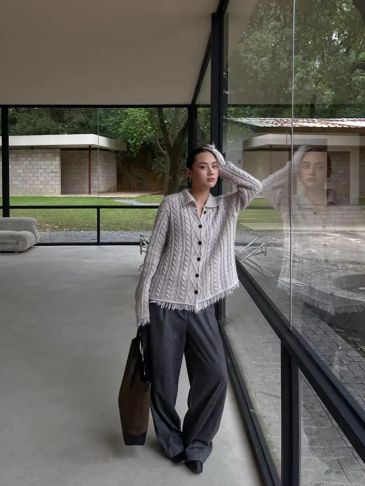 

Свободные шерстяные брюки с широкими штанинами для женщин: осенне-зимние, прямого кроя, струящиеся, комфортные, модные