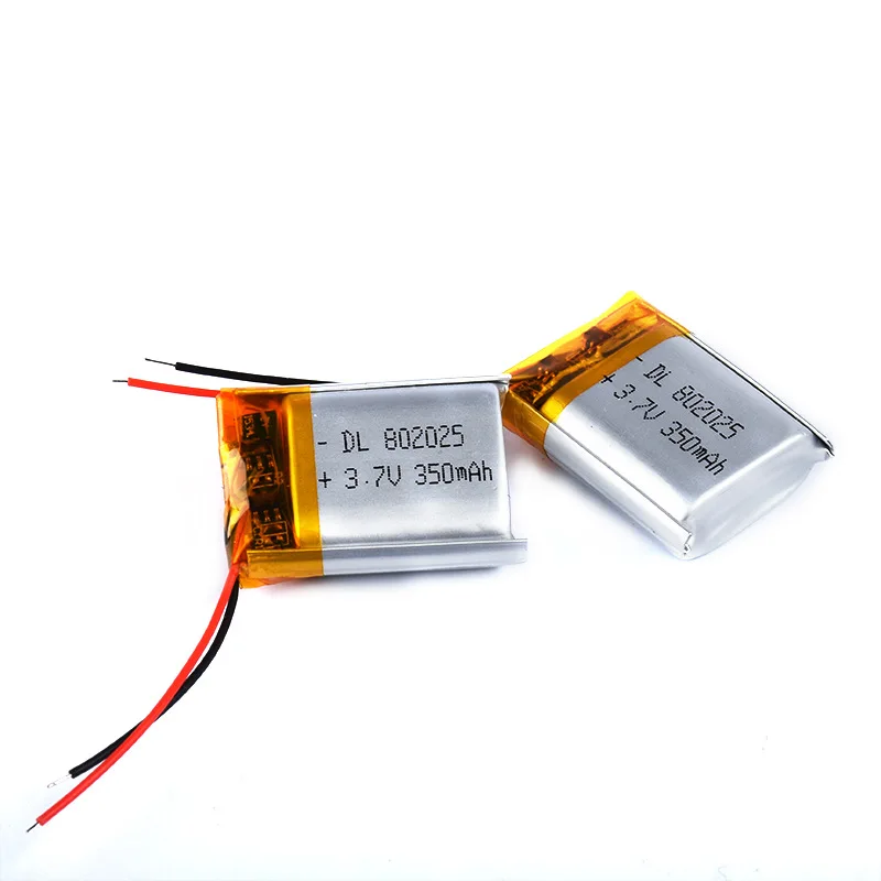 Polymer lithium battery 802025 350mah bicycle tail light LED headlights Bluetooth audio charging battery repeatedly charged 1100
