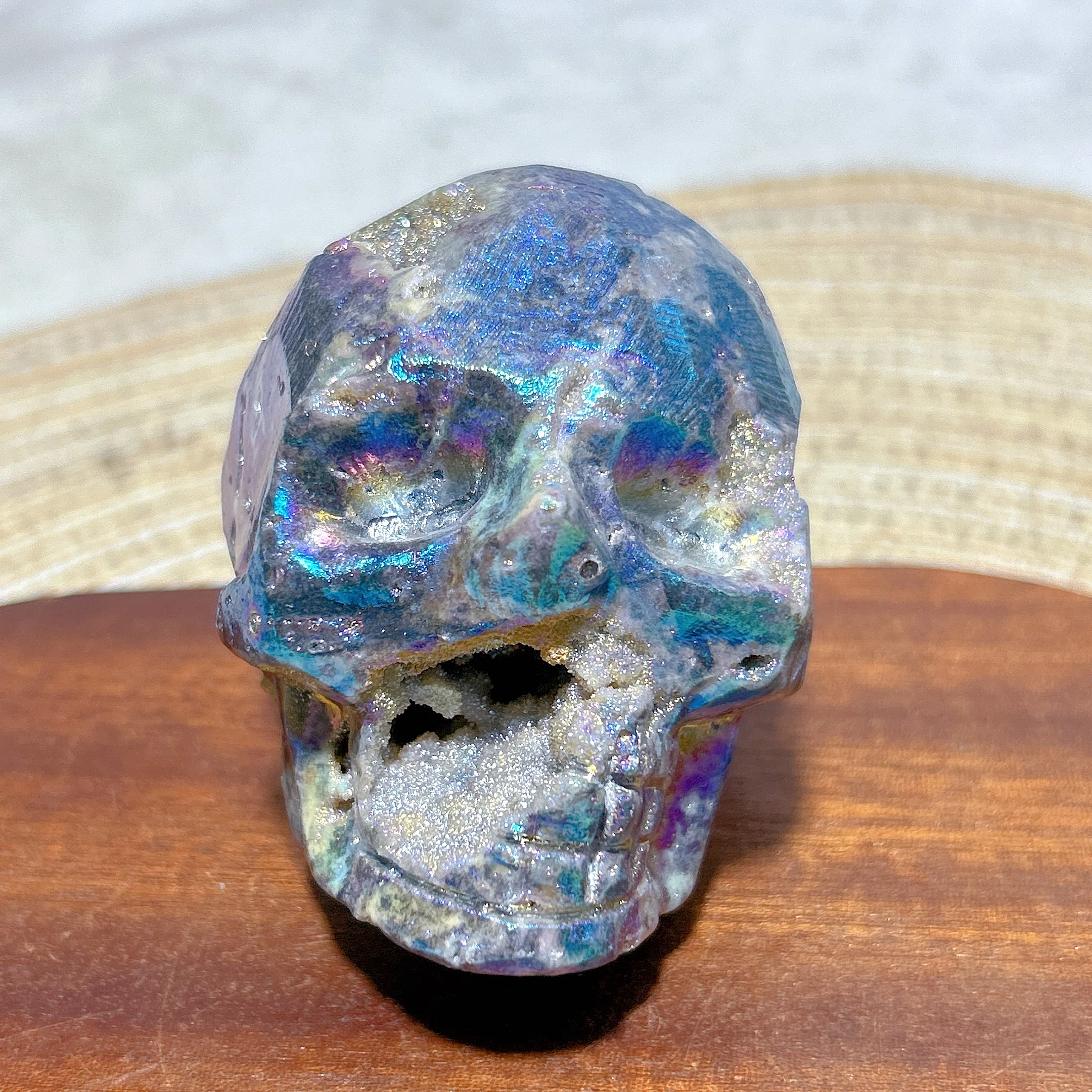 

High Quality Natural Crystal Aura Color Sphalerite Druzy Skull Carving Gemstones Healing Mineral Energy Home Decorations Gift