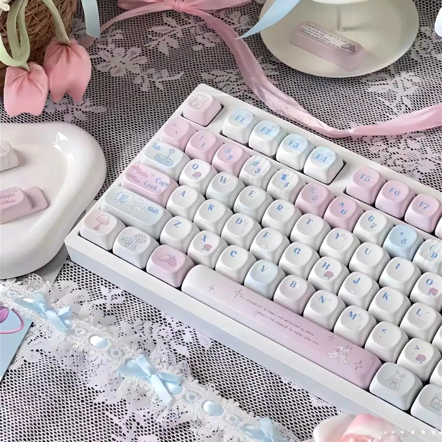 

MOA Keycap Weaving Dream Doll Cute Pink Blue 129 Key Girl Keycap Suitable for Wooting Mechanical Mechanical Keyboard